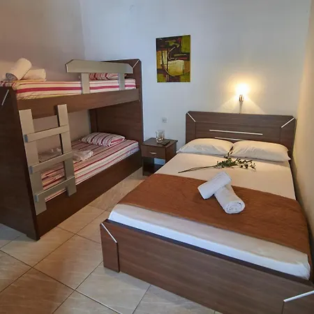 Apartment Dimste Skala Sikias