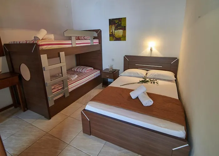 Apartment Dimste Skala Sikias